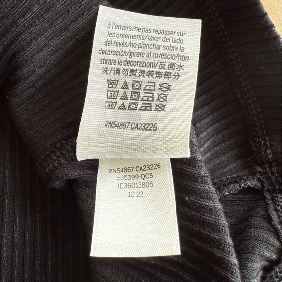 PINK VICTORIA’S SECRET BLACK RIBBED ACTIVE SKORT DRESS WITH POCKETS *NWT *NEW - Picture 14 of 16